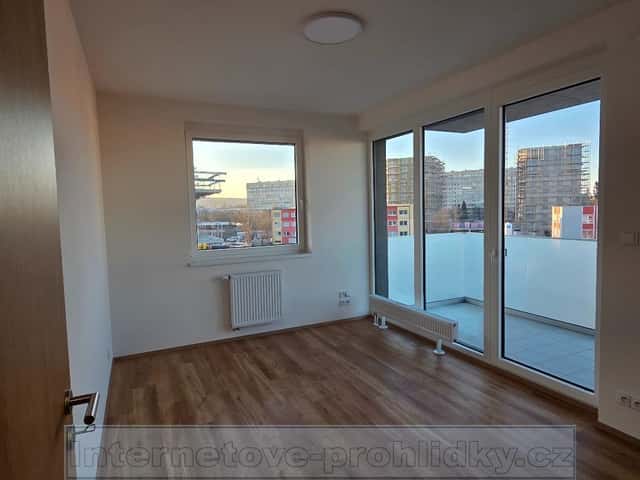 Pronájem bytu 2+kk 60 m2, Kolářova, Praha 4 – Modřany