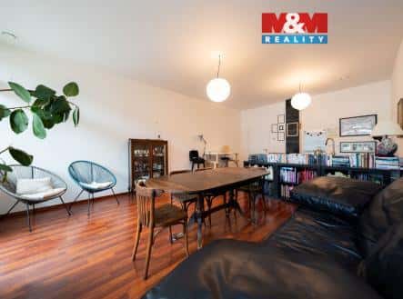 Prodej bytu, 3+kk, 80 m², Nádražní, Dubňany, okres Hodonín