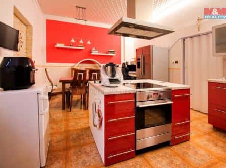 Prodej domu/vily, 650 m², náměstí T. G. Masaryka, Vejprty, okres Chomutov