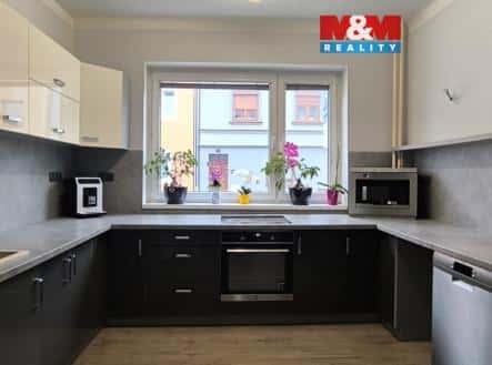 Pronájem bytu, 2+1, 70 m², Žižkova, Jirkov, okres Chomutov