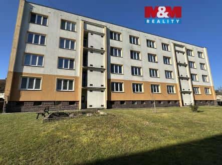 Prodej bytu, 2+1, 63 m², Žiželice, okres Louny