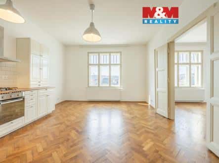 Pronájem bytu, 3+1, 101 m², Rašínovo nábřeží, Praha 2