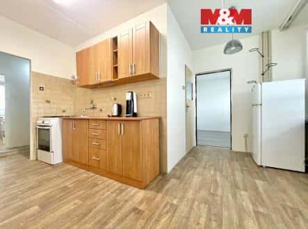 Pronájem bytu, 3+1, 61 m², U Věžových domů, Most