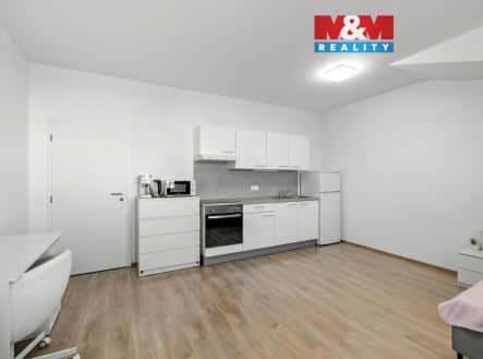 Pronájem bytu, 1+kk, 32 m², Nebušická, Horoměřice, okres Praha-západ