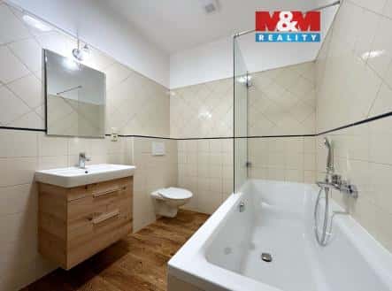 Pronájem bytu, 3+kk, 59 m², náměstí Svobody, Bzenec, okres Hodonín