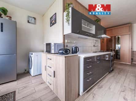 Prodej bytu, 2+1, 61 m², Skalková, Chomutov