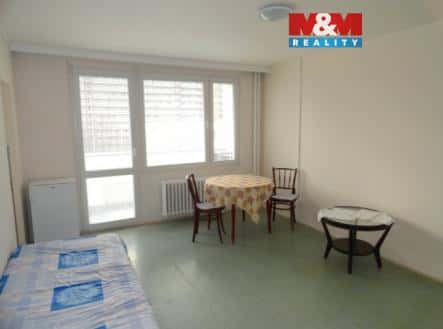 Pronájem bytu, 1+kk, 35 m², Hrubínova, Hradec Králové – Pražské Předměstí