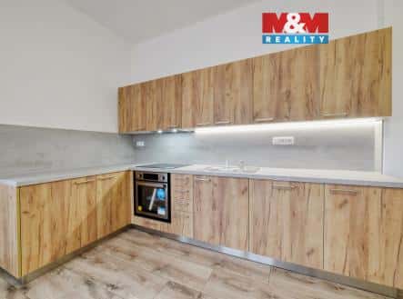 Pronájem bytu, 3+kk, 71 m², Revoluční, Luby, okres Cheb