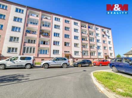 Prodej bytu, 2+1, 52 m², V Zahradách, Cheb
