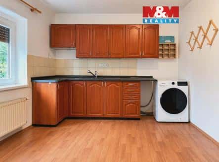 Pronájem bytu, 1+kk, 21 m², Mšecké Žehrovice, okres Rakovník