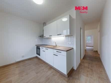 Prodej bytu, 2+1, 61 m², Lidická, Ostrov, okres Karlovy Vary