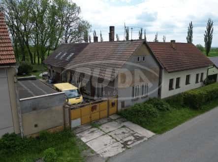 Prodej domu/vily, 203 m², Činěves, okres Nymburk