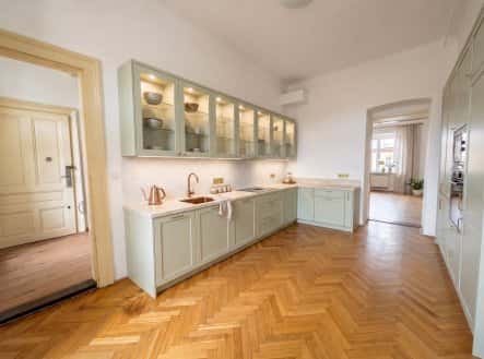 Prodej bytu, 2+1, 48 m², Komárovská, Brno – Brno-jih, okres Brno-město