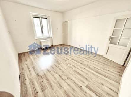 Pronájem bytu, 1+kk, 26 m², Ronkova, Praha 8 – Libeň