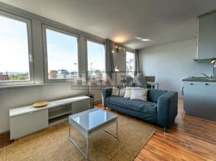 Pronájem bytu, 1+kk, 37 m², Molákova, Praha 8 – Karlín