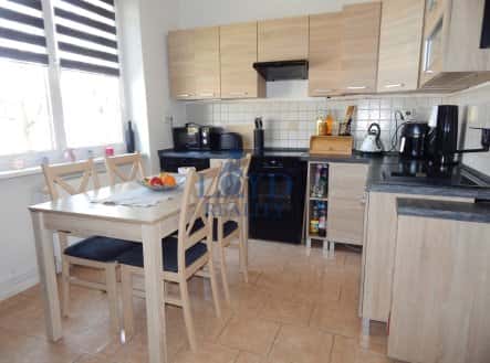 Prodej bytu, 3+1, 79 m², Jednoty, Sokolov