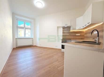 Pronájem bytu, 2+kk, 38 m², Myslbekova, Praha 6 – Střešovice