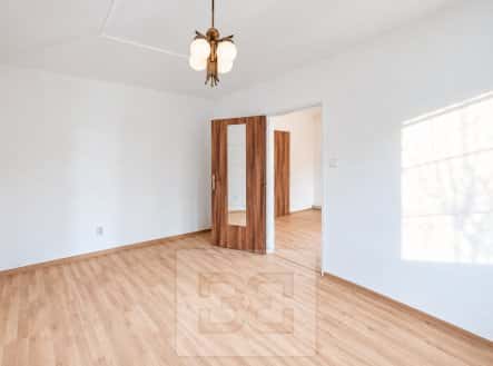 Pronájem bytu, 3+1, 70 m², Tuchoměřice, okres Praha-západ