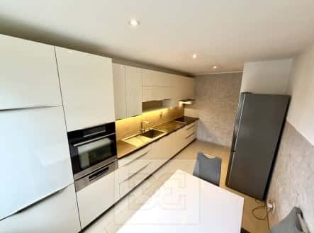 Prodej bytu, 3+1, 78 m², Levského, Praha 4 – Modřany