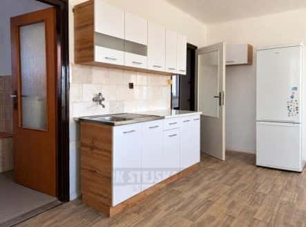 Pronájem bytu, 2+1, 87 m², Slavče, okres České Budějovice
