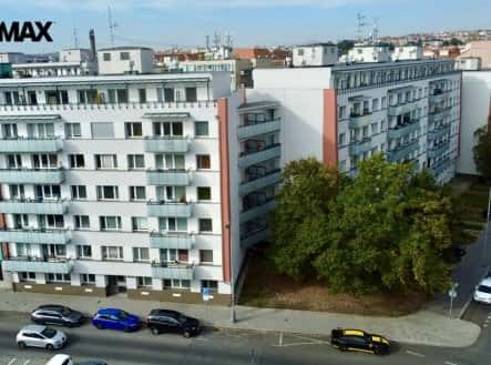 Prodej bytu, 3+1, 70 m², K podjezdu, Praha 4 – Nusle