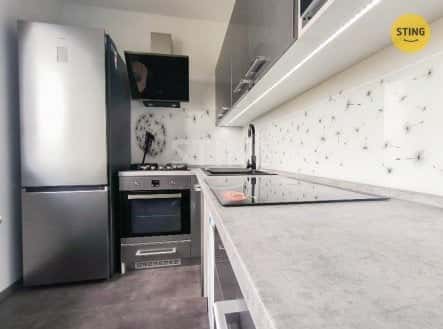 Prodej bytu, 2+1, 56 m², Na Kopci, Karviná – Mizerov