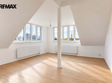 Prodej bytu, 2+kk, 47 m², Jeseniova, Praha 3 – Žižkov