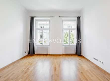 Pronájem bytu, 1+kk, 41 m², Vinohradská, Praha 2 – Vinohrady