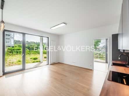 Pronájem bytu, 2+kk, 59 m², Sokolova, Praha 8 – Karlín