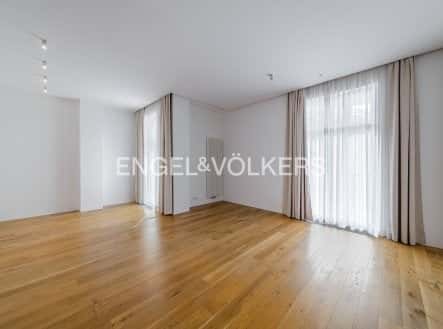 Pronájem bytu, 5+kk, 184 m², Laubova, Praha 3 – Vinohrady