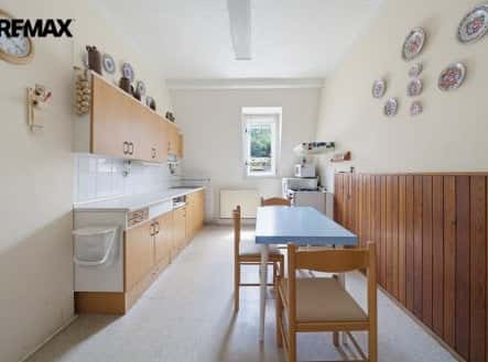 Prodej bytu, 3+1, 119 m², Krymská, Karlovy Vary