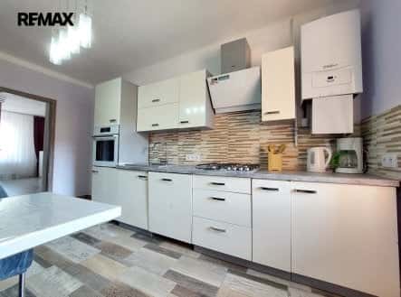 Prodej bytu, 2+kk, 63 m², Západní, Karlovy Vary