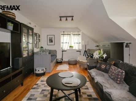 Prodej bytu, 2+kk, 75 m², Jarolímkovo náměstí, Zlín – Malenovice