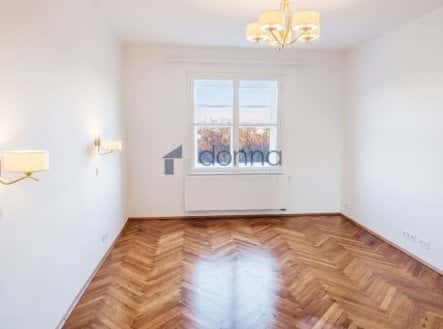 Pronájem bytu, 3+kk, 79 m², Vinohradská, Praha 1