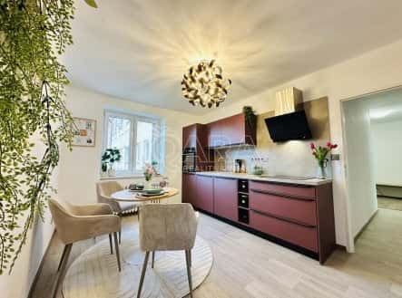 Prodej bytu, 2+1, 60 m², Mikoláše Alše, Strakonice – Strakonice I
