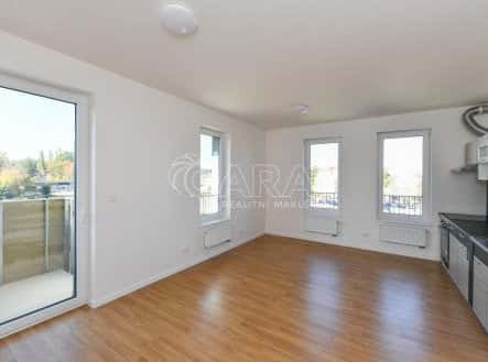 Pronájem bytu, 1+kk, 38 m², 102. pluku, Benešov