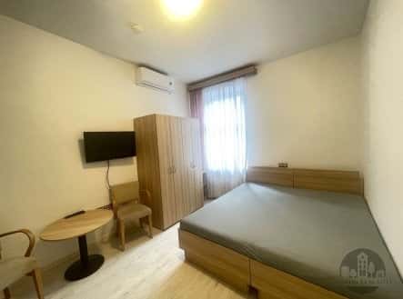 Pronájem bytu, 1+kk, 24 m², Plzeňská, Praha 5 – Smíchov