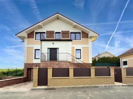 Prodej domu/vily, 300 m², Makotřasy, okres Kladno