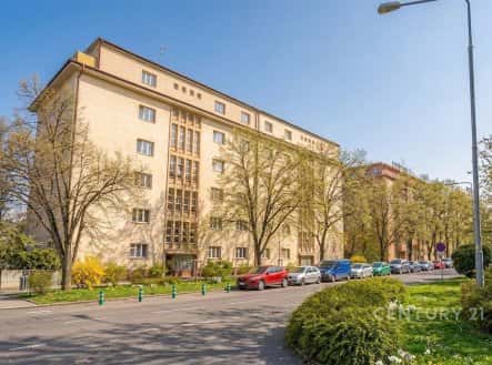 Prodej bytu, 2+1, 62 m², Praha 10