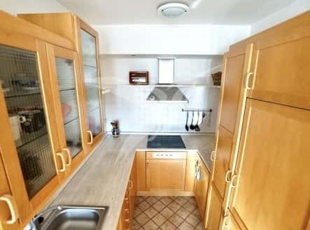 Prodej bytu, 2+kk, 43 m², Kurčatovova, Praha 10 – Petrovice