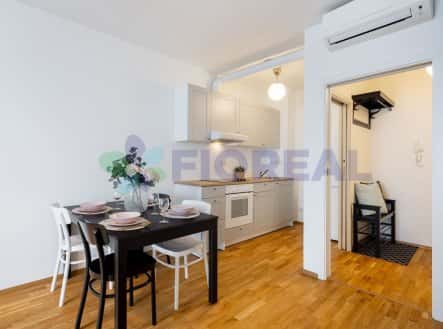 Prodej bytu, 2+kk, 45 m², Hartigova, Praha 3 – Žižkov