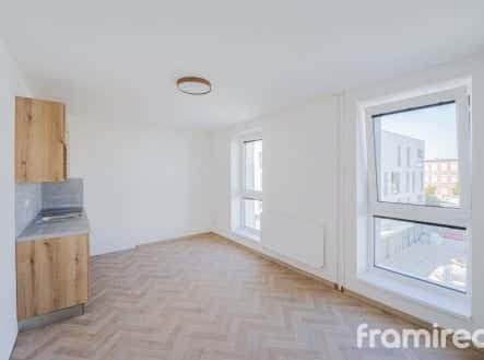Pronájem bytu, 1+kk, 26 m², náměstí Míru, Veselí nad Moravou, okres Hodonín