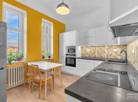 Prodej bytu, 3+1, 86 m², Škroupova, Hradec Králové