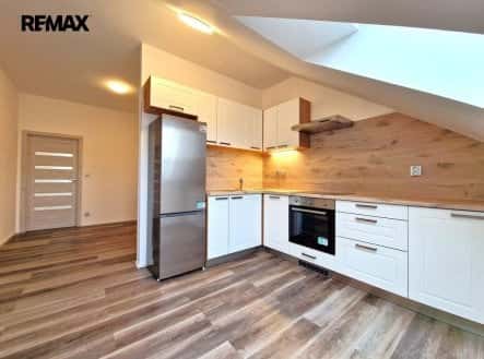 Pronájem bytu, 2+1, 96 m², Lochovice, okres Beroun