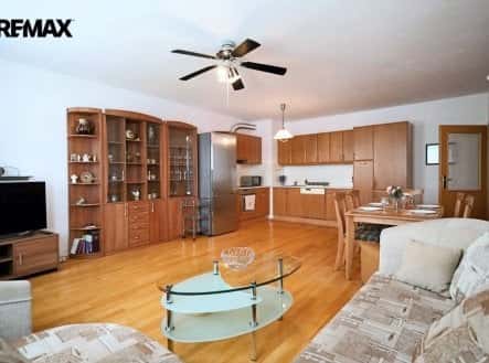 Pronájem bytu, 3+kk, 76 m², Kovanecká, Praha 9 – Libeň