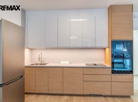 Pronájem bytu, 1+kk, 42 m², Kaplířova, Praha 3 – Žižkov