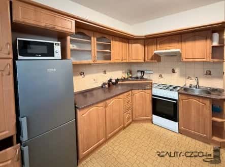Prodej bytu, 1+1, 35 m², Úvalská, Karlovy Vary – Drahovice