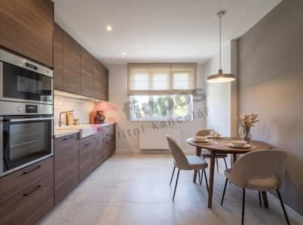 Prodej bytu, 3+kk, 62 m², Pod Strání, Netvořice, okres Benešov