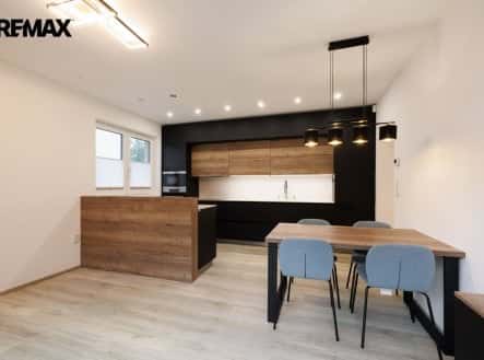 Prodej bytu, 3+kk, 82 m², Husova, Hronov, okres Náchod