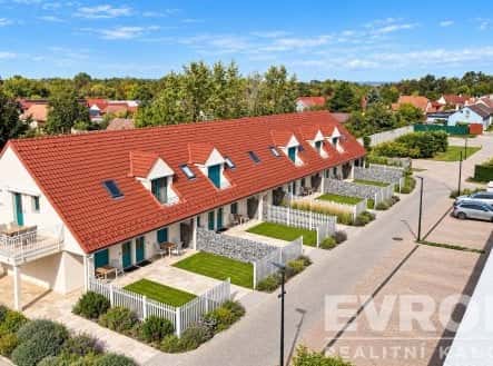 Pronájem bytu, 3+kk, 65 m², Na Zahradách, Lednice, okres Břeclav